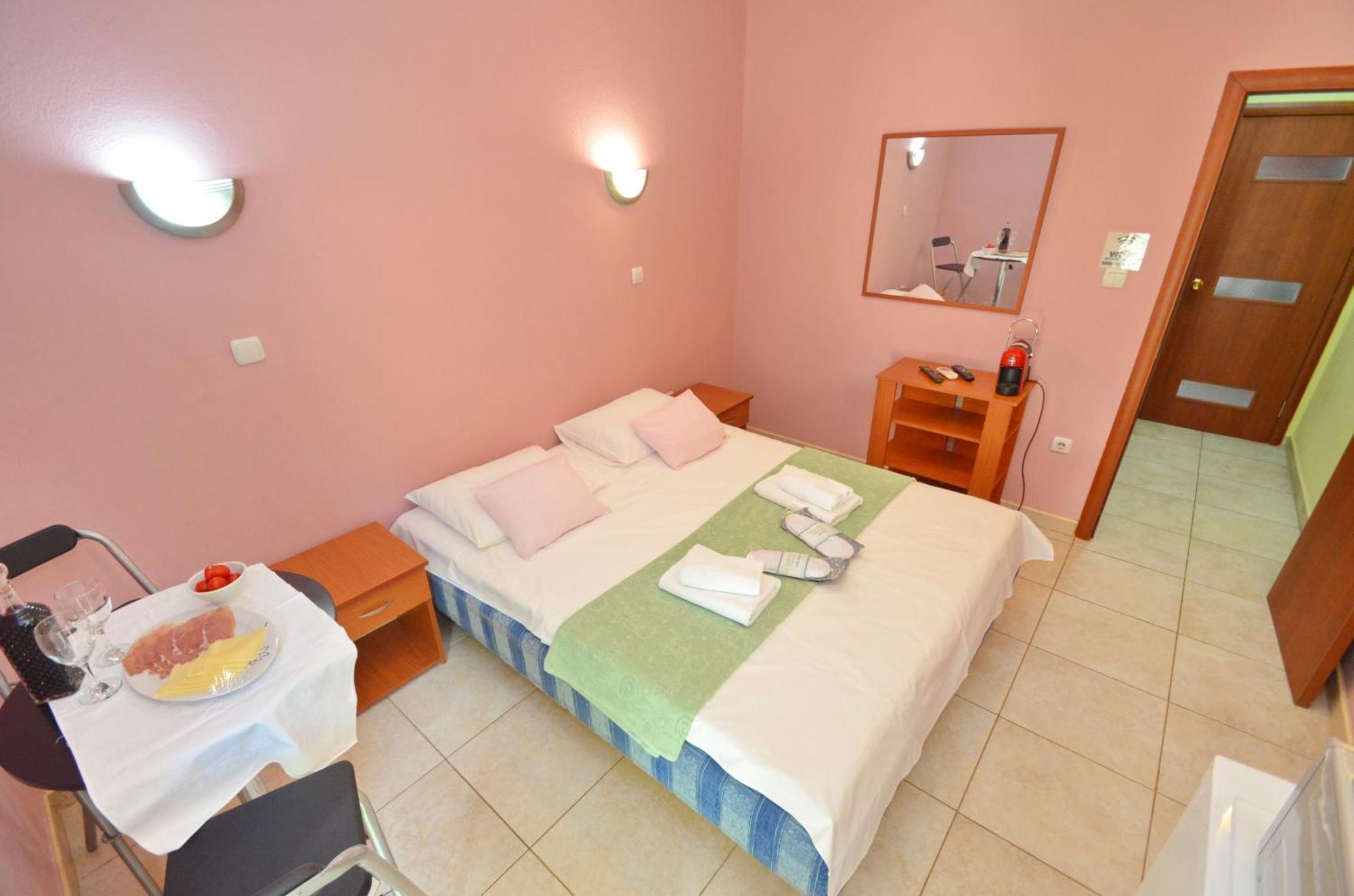 Apartments Dinko Zifra Tivat Buitenkant foto